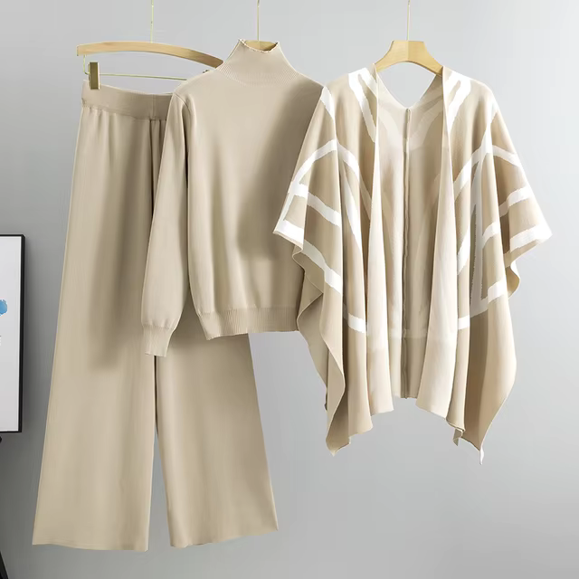 Parfait Élégance™ | ENSEMBLE TRICOTÉ TROIS PIÈCES DOUX ET CONFORTABLE